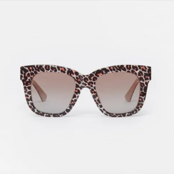 J. McLaughlin Jaden Sunglasses in Dark Brown Leopard main image 9